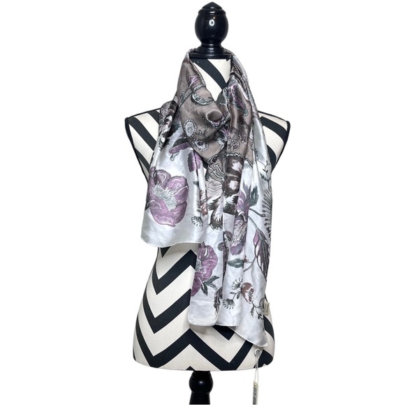 NWT Max Studio OS Satin Floral Scarf Wrap - Picture 1 of 7